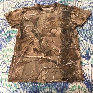 LAST CALL EXPIRES 11/20 Mossy Oak RedHead camo shirt
